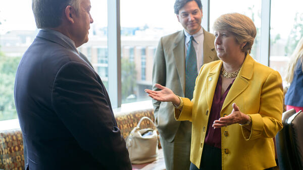 Michael Crow, Wendy Spencer, Jonathan Koppell talking at ASU