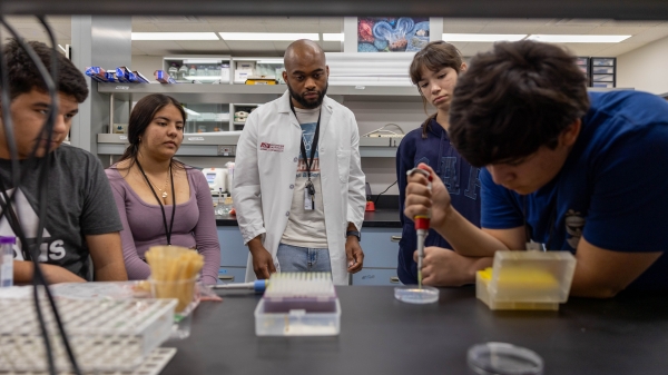 Students working in a lab.