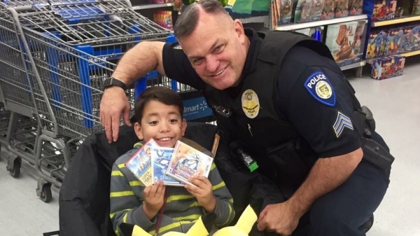 Kids and Cops shopping event