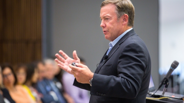 ASU President Michael Crow speaks at a Los Diablos alumni event