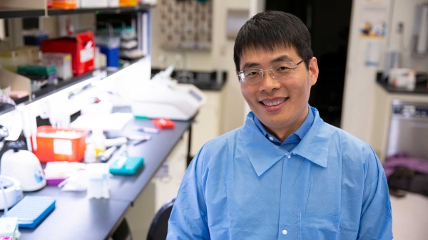 ASU Assistant Professor Xiaojun Tian in his laboratory.