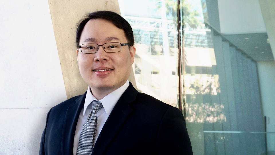 Portrait of ASU Assistant Professor Efrem Lim.
