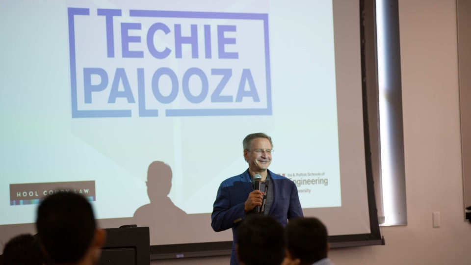 Michael Hool speaking at Techiepalooza