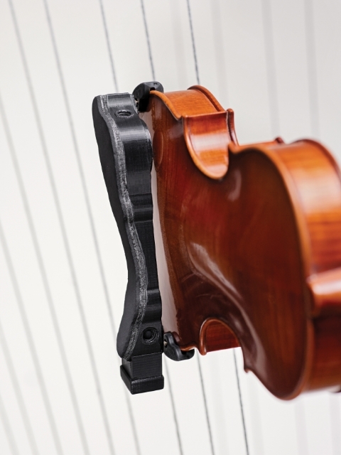 Close up of violin with feedback device