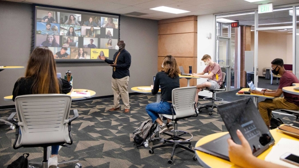 classroom of ASU students using ASU Sync to take a class remotely